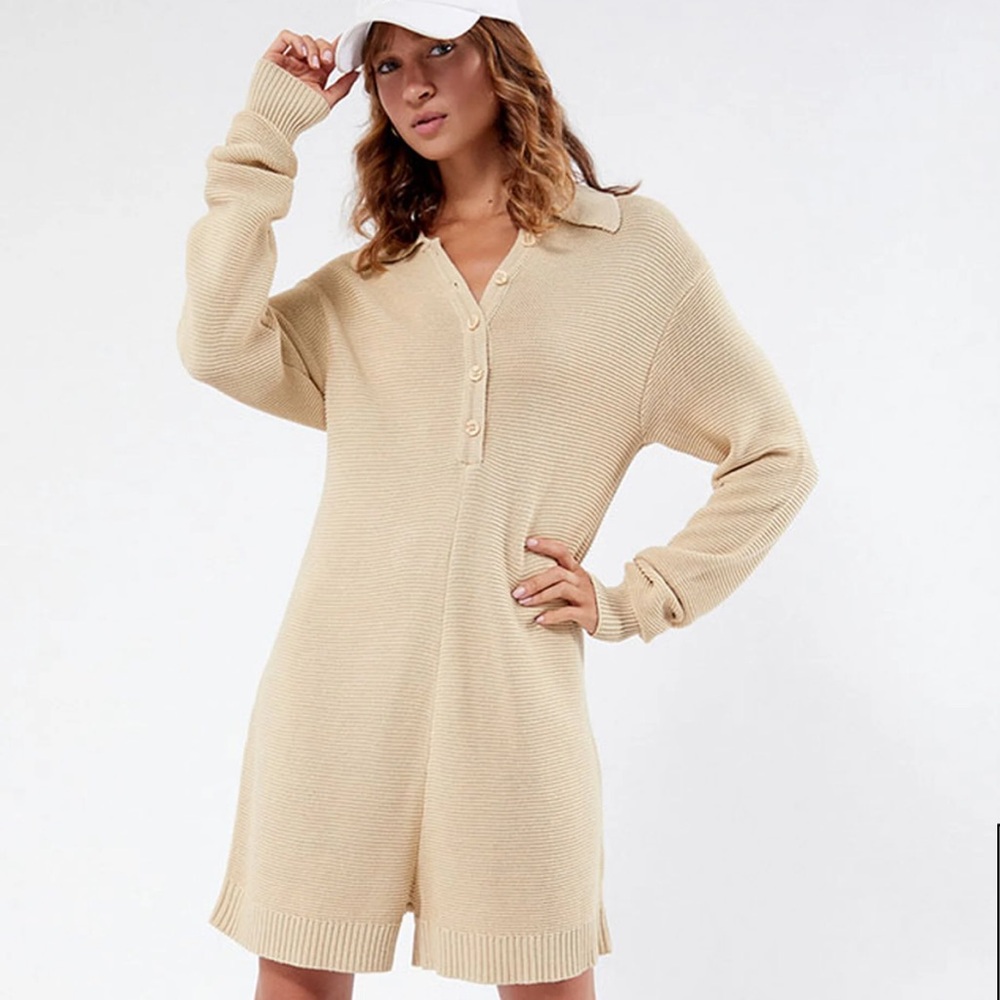 WeWoreWhat tan half button boxy romper size small